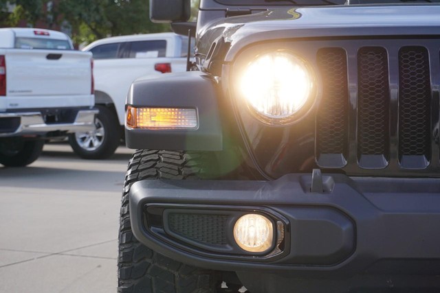 2021 Jeep Wrangler Willys Sport image 09
