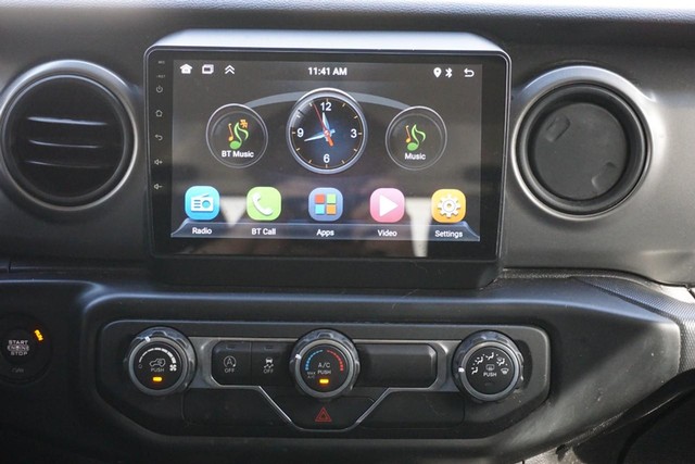 2021 Jeep Wrangler Willys Sport image 25
