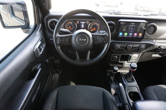 2021 Jeep Wrangler Willys Sport image 26