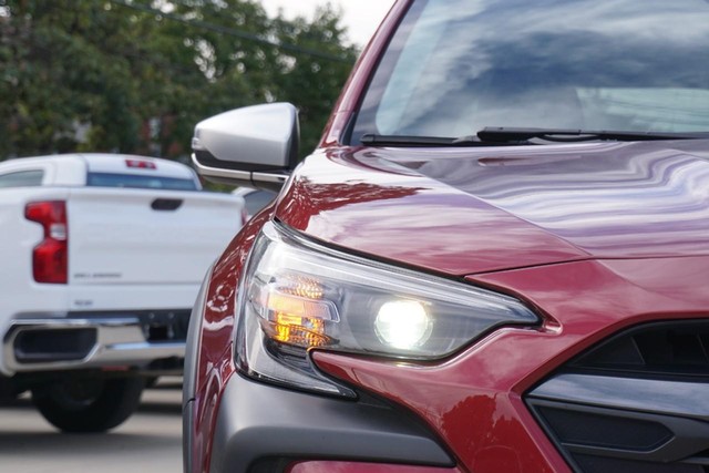 2024 Subaru Outback Touring XT image 09