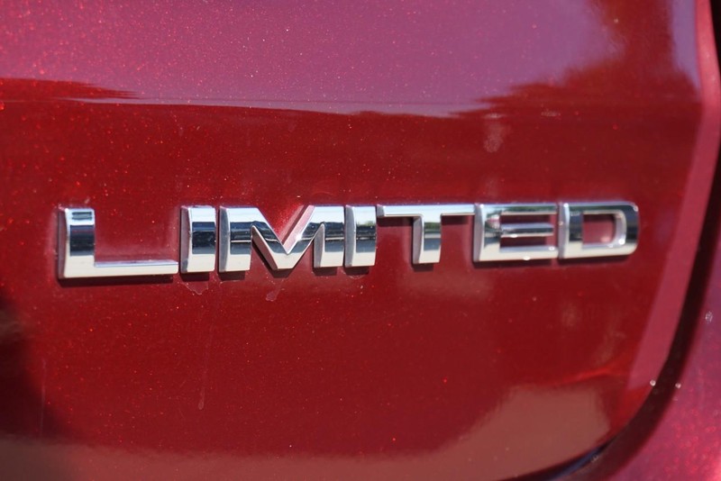 Jeep Compass Vehicle Full-screen Gallery Image 20