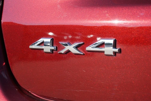 2022 Jeep Compass 4WD Limited image 19