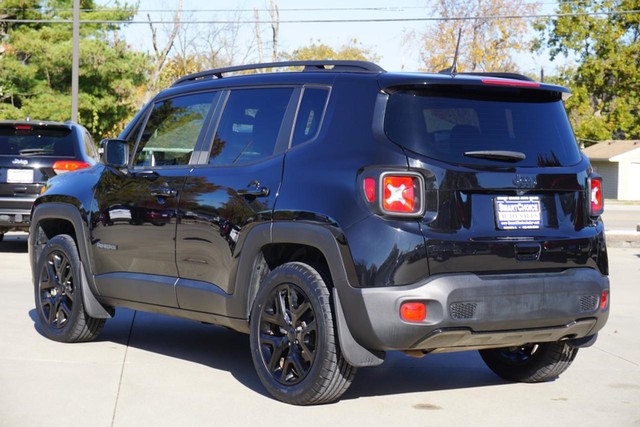 2022 Jeep Renegade 4WD Altitude image 05