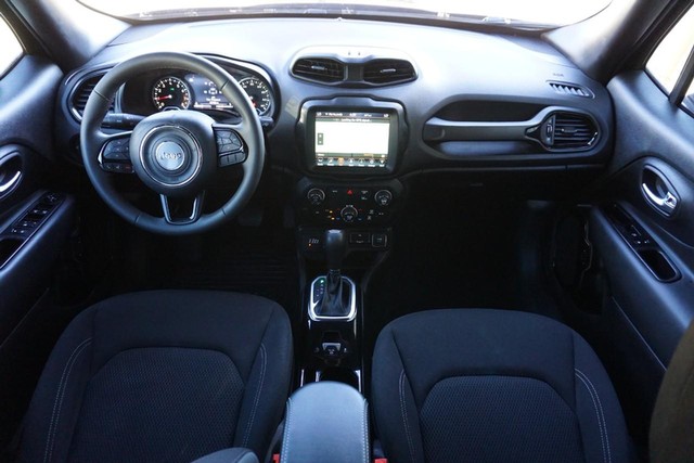 2022 Jeep Renegade 4WD Altitude image 28