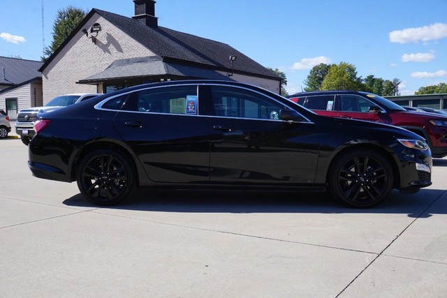 2023 Chevrolet Malibu LT image 02