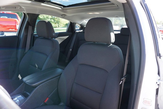 2023 Chevrolet Malibu LT image 22