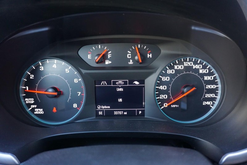 Chevrolet Malibu Vehicle Full-screen Gallery Image 34