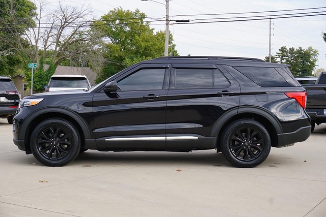 2023 Ford Explorer XLT image 06
