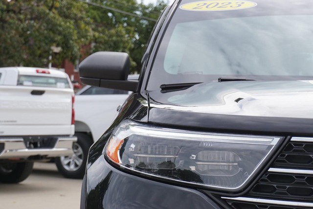 2023 Ford Explorer XLT image 09