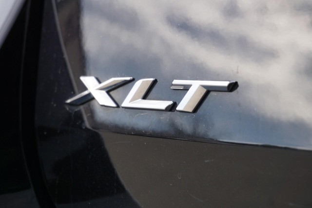 2023 Ford Explorer XLT image 18