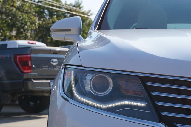 2016 Lincoln MKX Reserve image 09