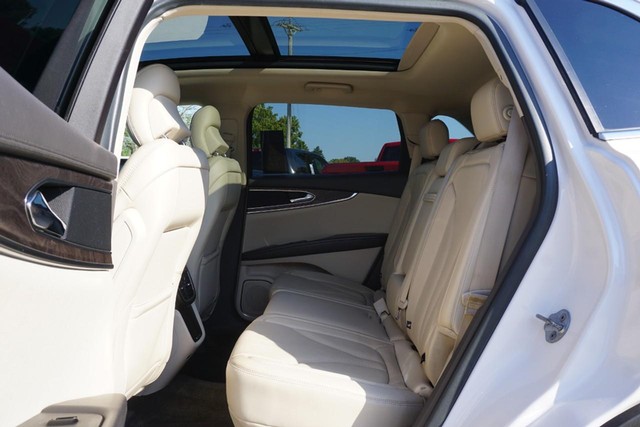 2016 Lincoln MKX Reserve image 25