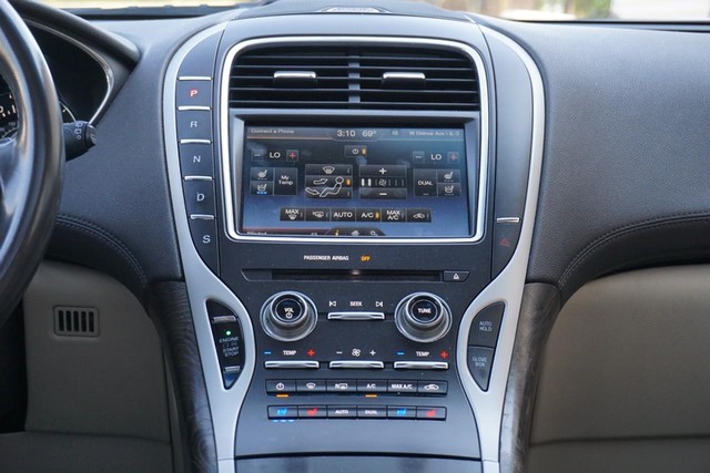 2016 Lincoln MKX Reserve image 35