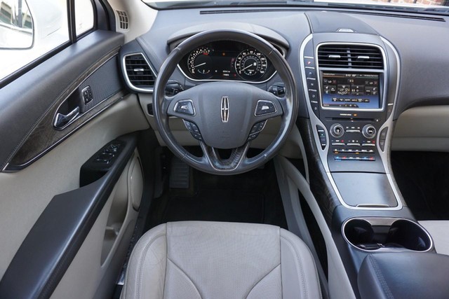 2016 Lincoln MKX Reserve image 36