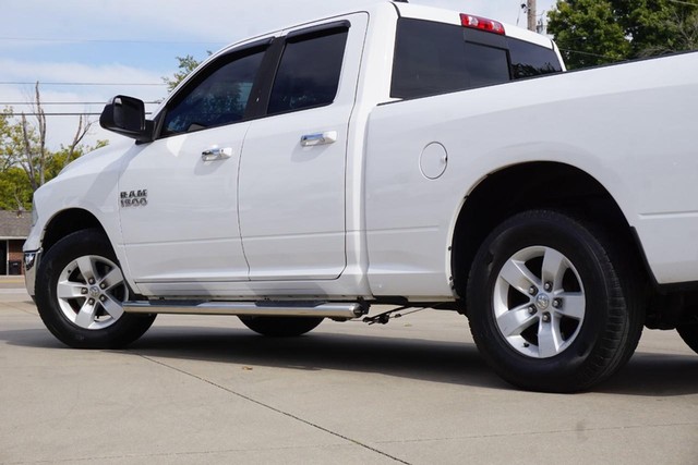2016 Ram 1500 2WD SLT Quad Cab image 14