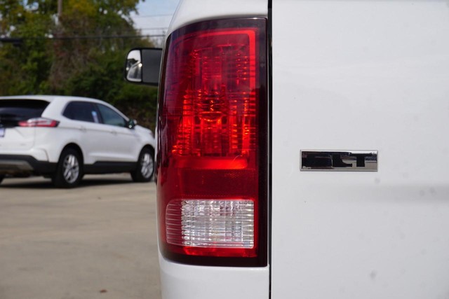 2016 Ram 1500 2WD SLT Quad Cab image 18