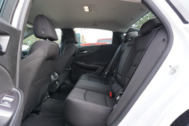 2023 Chevrolet Malibu LT image 18