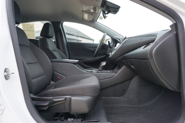 2023 Chevrolet Malibu LT image 22