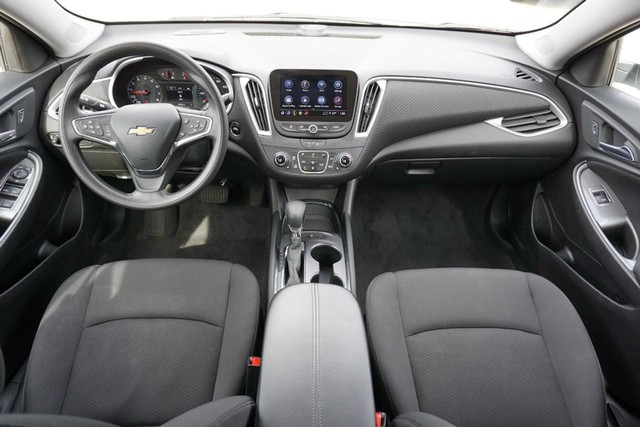 2023 Chevrolet Malibu LT image 24