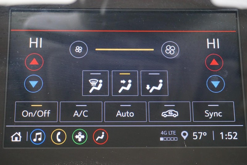 Chevrolet Malibu Vehicle Full-screen Gallery Image 40