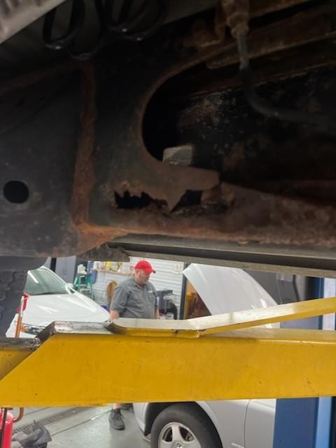 2011 Toyota Tundra 4WD Truck 4WD LTD CrewMax image 02