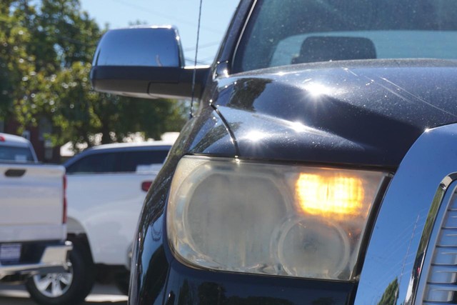 2011 Toyota Tundra 4WD Truck 4WD LTD CrewMax image 13