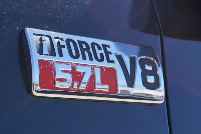 2011 Toyota Tundra 4WD Truck 4WD LTD CrewMax image 15