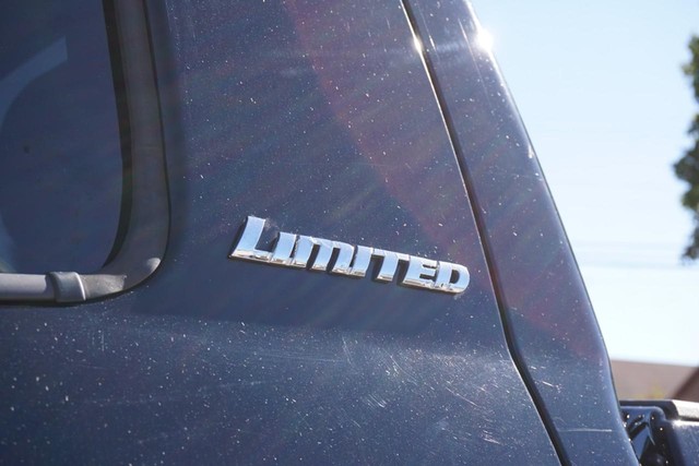 2011 Toyota Tundra 4WD Truck 4WD LTD CrewMax image 21