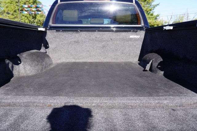 2011 Toyota Tundra 4WD Truck 4WD LTD CrewMax image 29