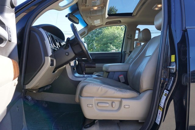 2011 Toyota Tundra 4WD Truck 4WD LTD CrewMax image 32