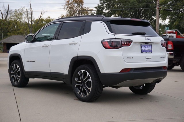 2022 Jeep Compass 4WD Limited image 05