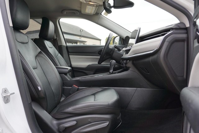 2022 Jeep Compass 4WD Limited image 29