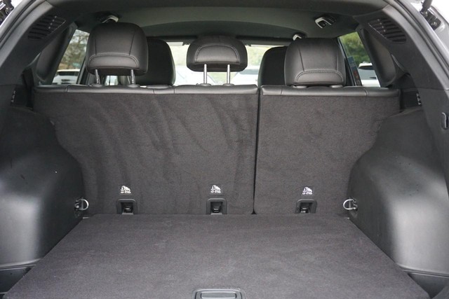 2023 Jeep Compass 4WD Limited image 21