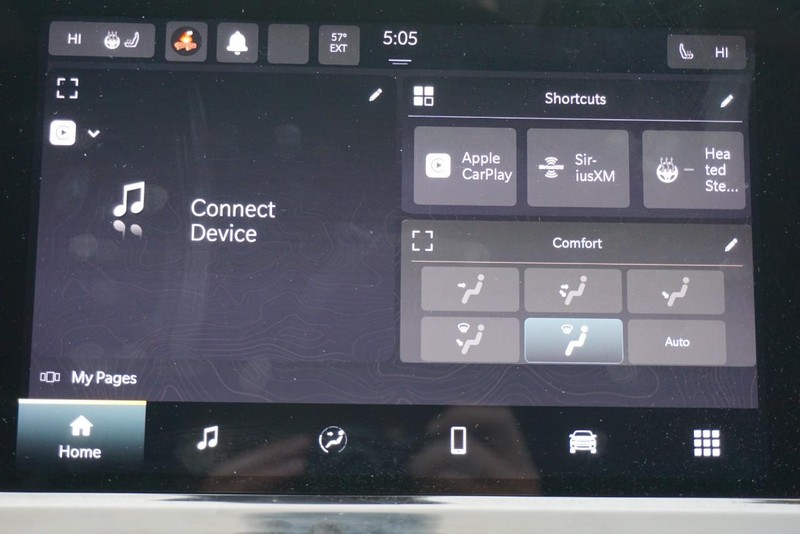 Jeep Compass Vehicle Full-screen Gallery Image 43