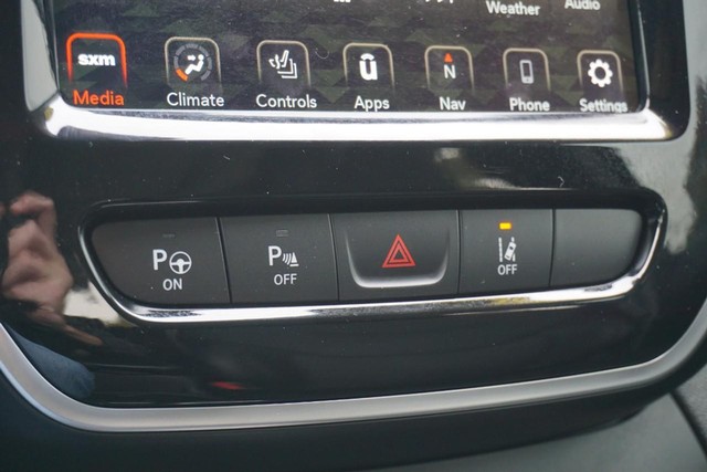 2020 Jeep Cherokee Limited 4WD image 43