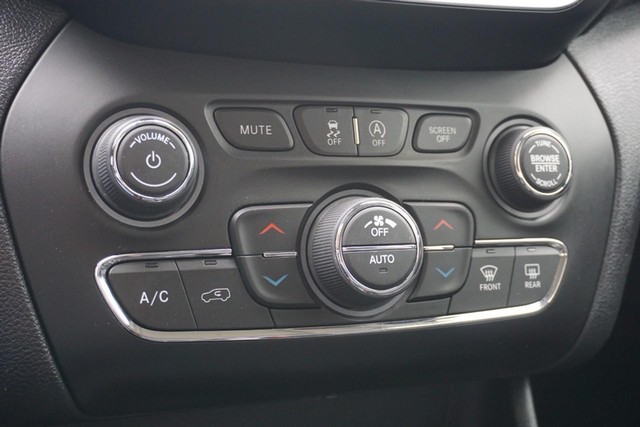 2020 Jeep Cherokee Limited 4WD image 44