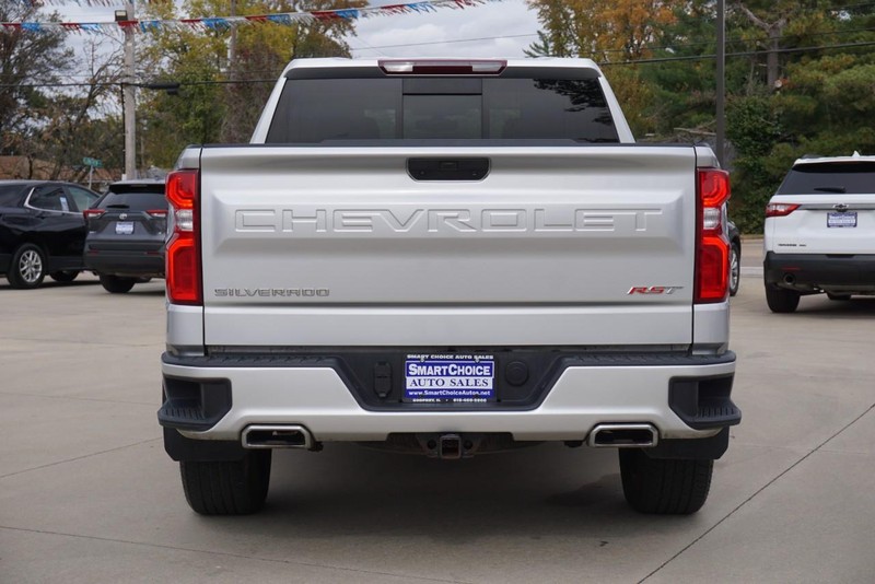 Chevrolet Silverado 1500 Vehicle Full-screen Gallery Image 04