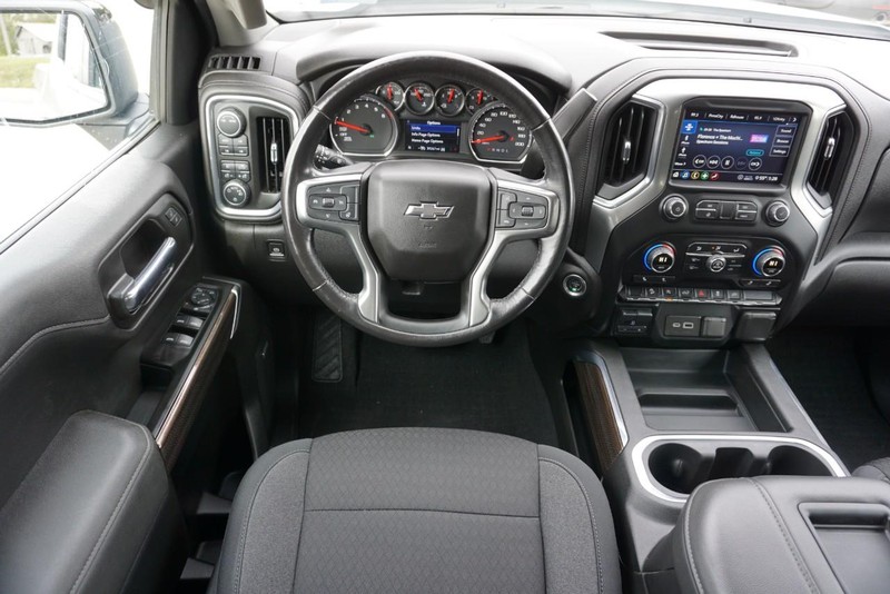 Chevrolet Silverado 1500 Vehicle Full-screen Gallery Image 37