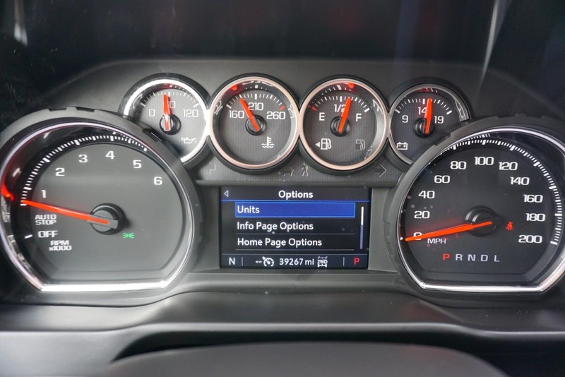 Chevrolet Silverado 1500 Vehicle Full-screen Gallery Image 40