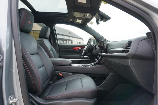 2024 Chevrolet Traverse Z71 AWD image 31