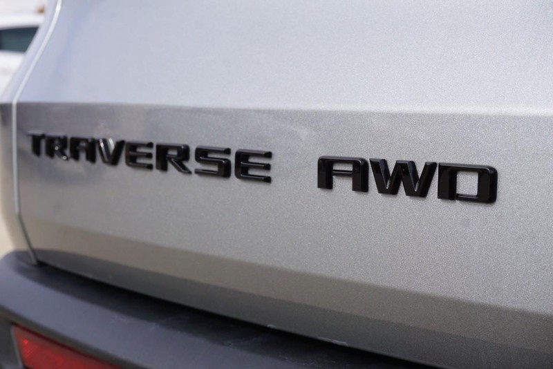 Chevrolet Traverse Vehicle Full-screen Gallery Image 19