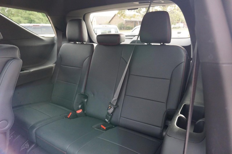 Chevrolet Traverse Vehicle Full-screen Gallery Image 27