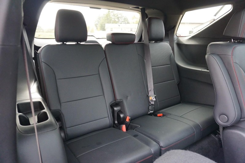 Chevrolet Traverse Vehicle Full-screen Gallery Image 30