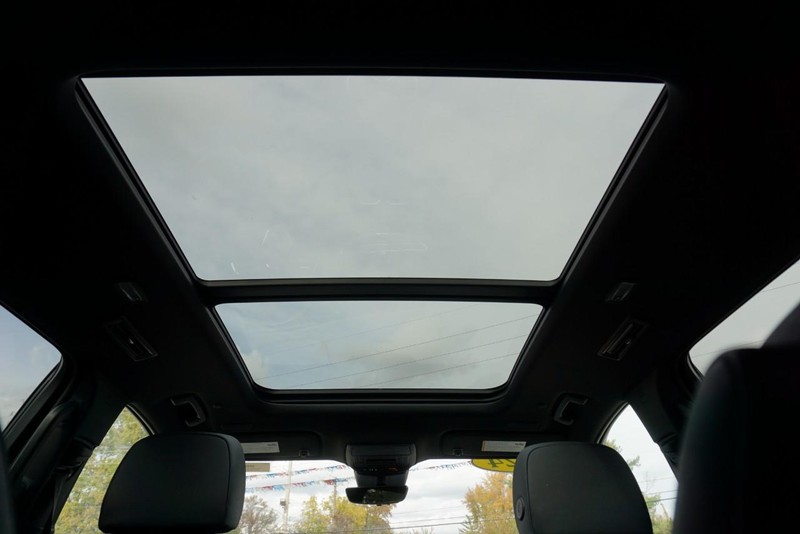 Chevrolet Traverse Vehicle Full-screen Gallery Image 34