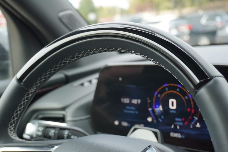 Chevrolet Traverse Vehicle Full-screen Gallery Image 41