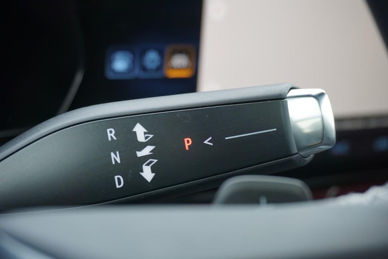 Chevrolet Traverse Vehicle Full-screen Gallery Image 47