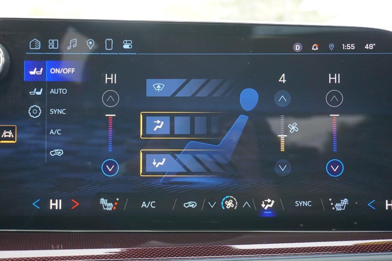 Chevrolet Traverse Vehicle Full-screen Gallery Image 49