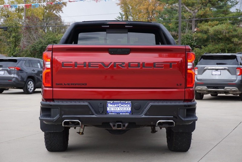 Chevrolet Silverado 1500 Vehicle Full-screen Gallery Image 04