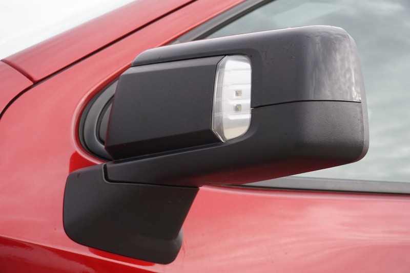 Chevrolet Silverado 1500 Vehicle Full-screen Gallery Image 13