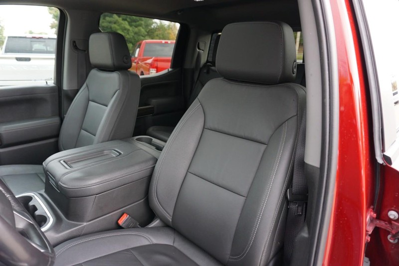 Chevrolet Silverado 1500 Vehicle Full-screen Gallery Image 27